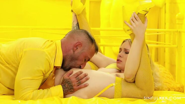 Yellow Sin: Blonde with Tattoos Gives Deepthroat
