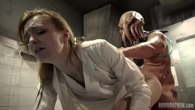 Horror Porn 46 - Fetish Cumshot on Redhead