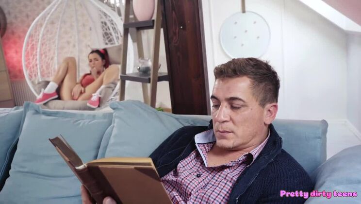 [PrettyDirtyTeens] - Cindy Shine - Cheeky Czech Squirter in Action - Cindy Shine