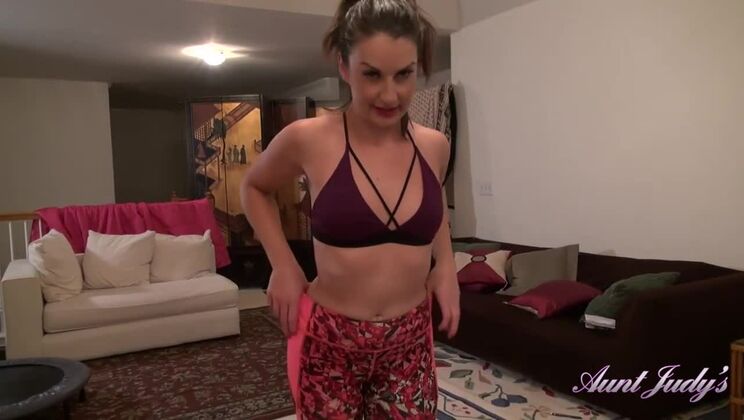 MILF Auntie Cindy Sucks You Off in POV