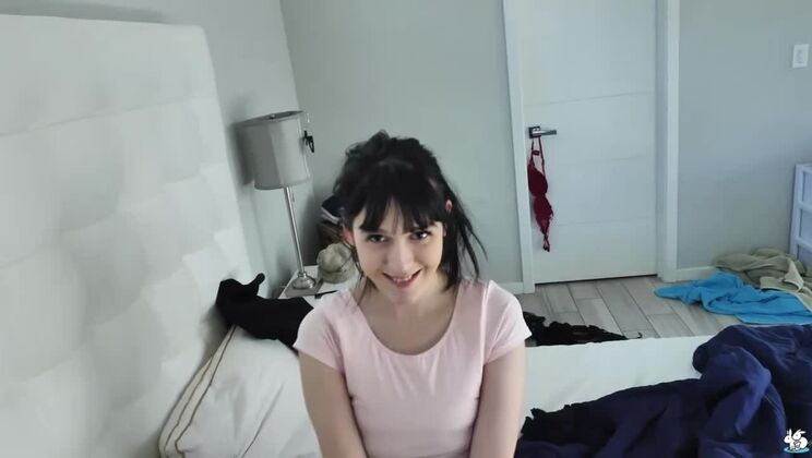 [TrueAmateurs] - Hairy Pussy Girl Ivy Aura Fucks Boyfriend on Lazy Day - Ivy Aura