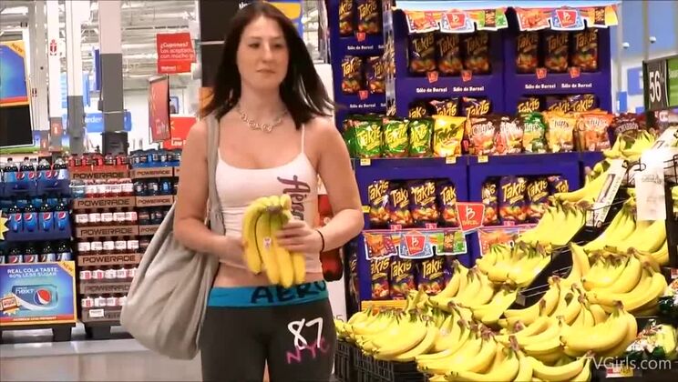 Young Beauty Veronika Explores Her Sexuality