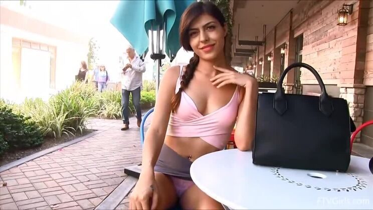 Audrey Shows Off Her Perfect Shape