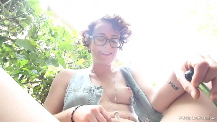 Squirt POV with Rosie in Backyard