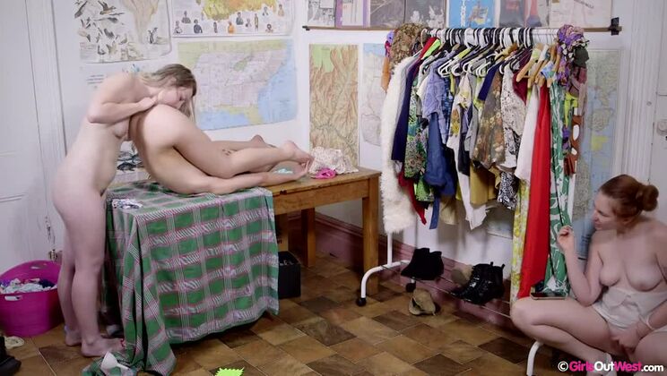 Dusty and Mae's Fingering Escapade pt2