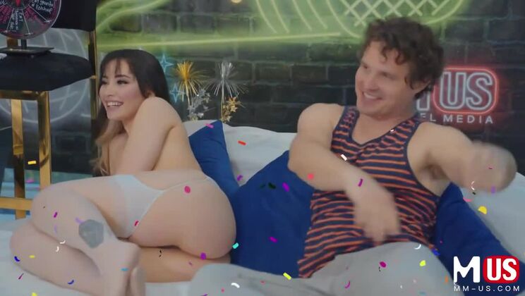 Big Ass Brunette in Stockings - Watch Hot Interracial Action