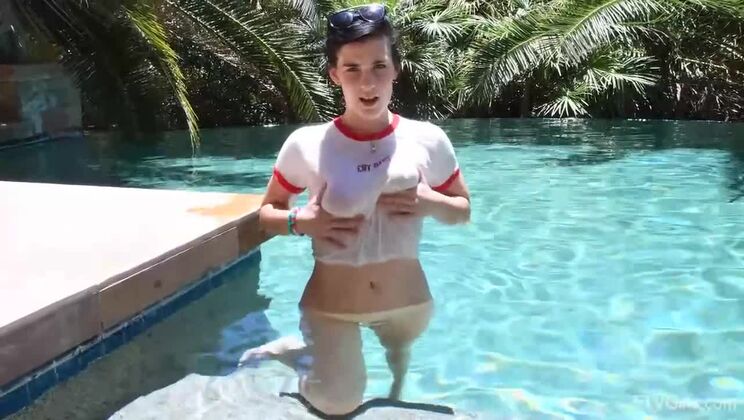 [FTVGirls] - Hot Brunette Bella in Outdoor Fun - Bella