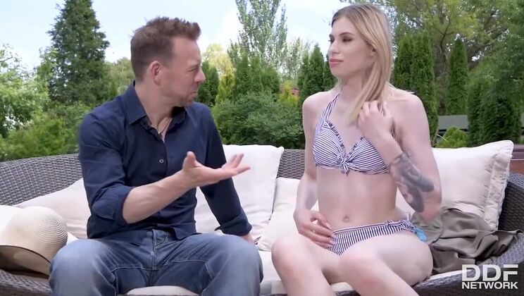 [HandsOnHardcore] - Milena Devi Facial in the Sun - Milena Devi