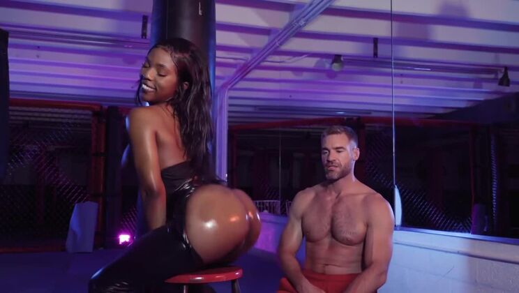 Brunette Ebony Sarah Banks Gets Fucked