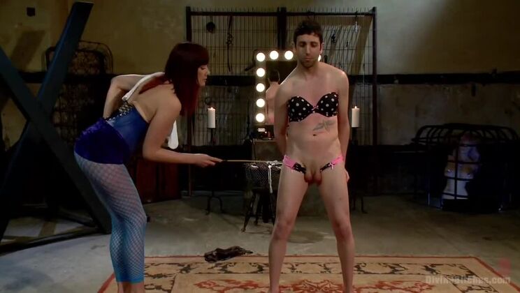 [DivineBitches] - Pussy Licking and Ball Busting with Bella Rossi and Jay West - Bella Rossi