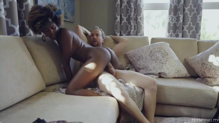 [TeenFidelity] - Young and Wild Creampie with Daizy - Ryan Madison - Daizy Cooper