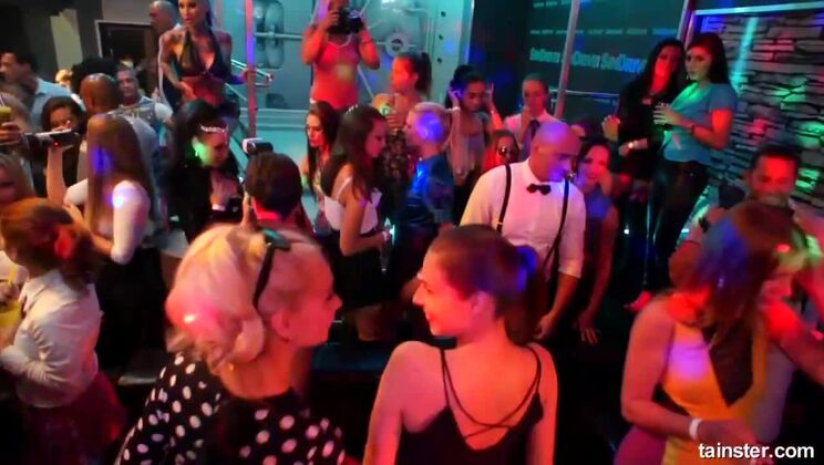 Lesbian Orgy with Blonde & Brunette Babes - Kate Gold, Mia Blond & Virus Vellons