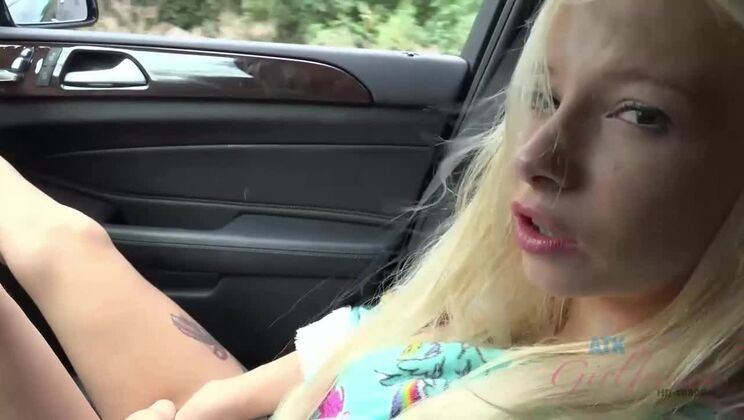 Skinny Amateur Kenzie Reeves Outdoor Sex by the Ocean