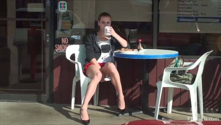 [FTVGirls] - Outdoor Solo Fun With Young Kasey - Kasey