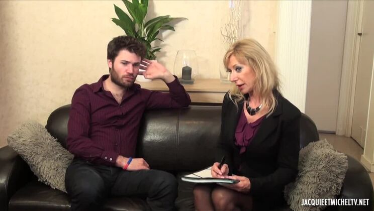 Blonde Marina Enjoys Time with Doryann