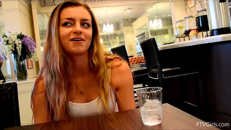 Easy Orgasms and Fingering Fun