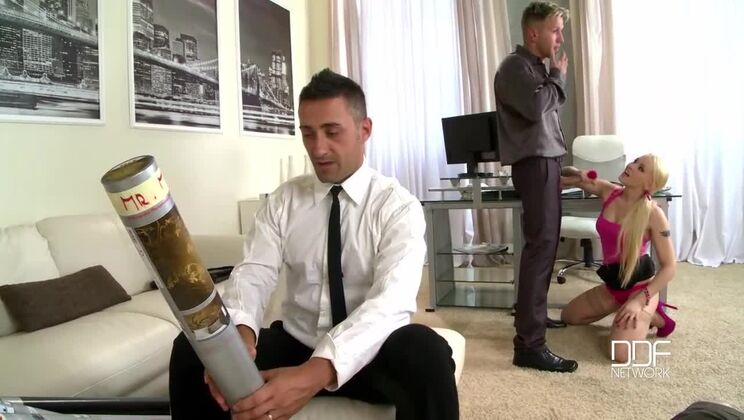 Lingerie Lola Taylor in Erotic Threesome