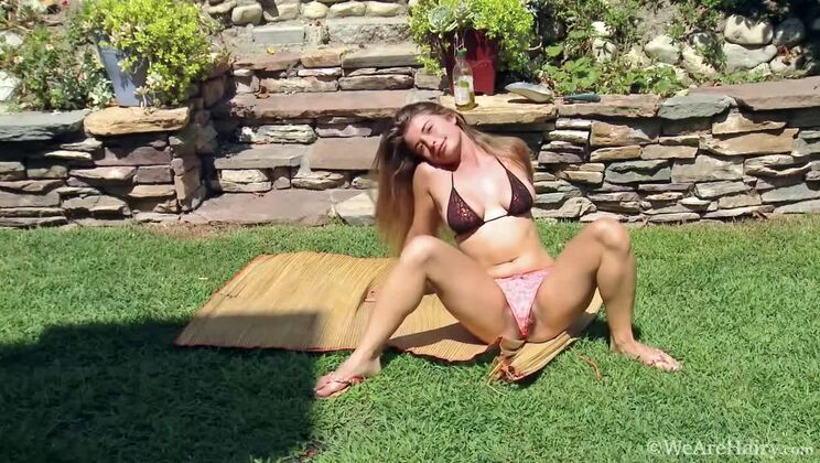 Brunette's Outdoor Sexy Tease