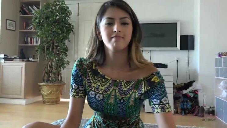 [ATKGirlfriends] - Not Just a Pretty Face - Sophia Leone's Foot Skills - Sophia Leone