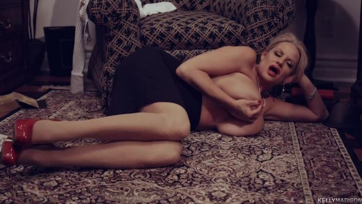 [KellyMadison] - Big Boobs Kelly Madison - Solo