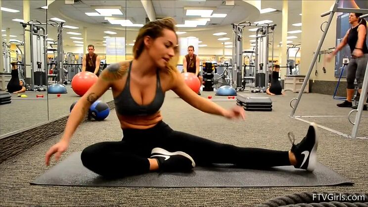 Fingering Fun: Beautiful Young Charlotte Solo