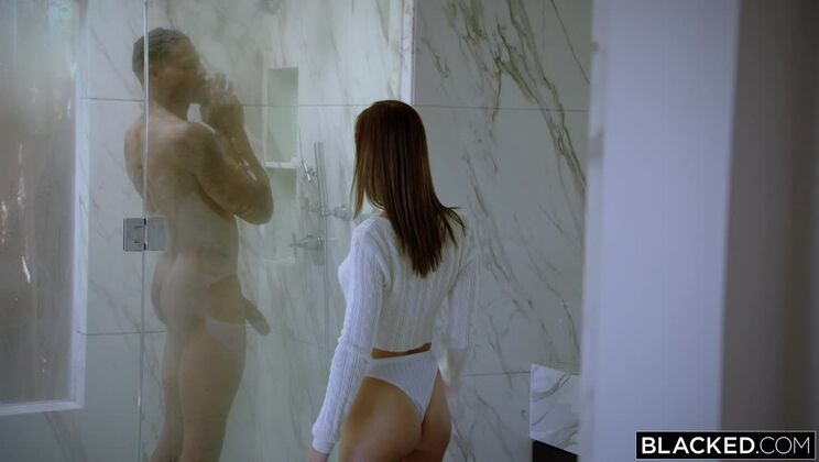 Blowjob Bliss with Brunette Ana Rose