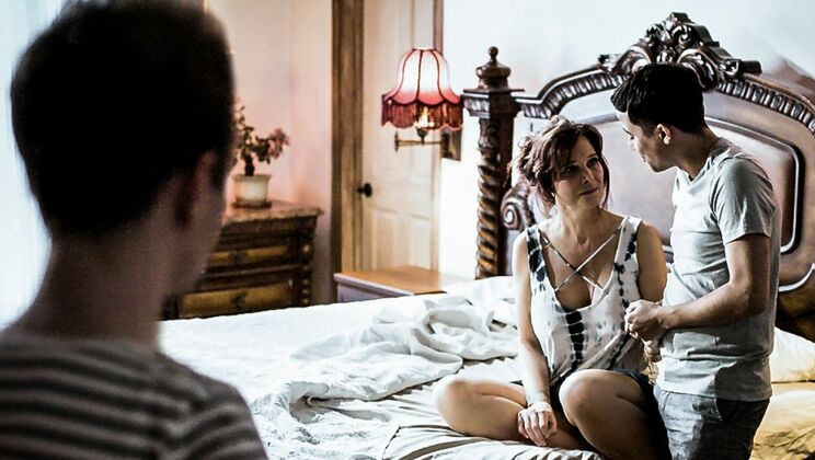 [PureTaboo] - Stepmom Gets Special Care - Ricky Spanish - Syren De Mer - Alex Jett