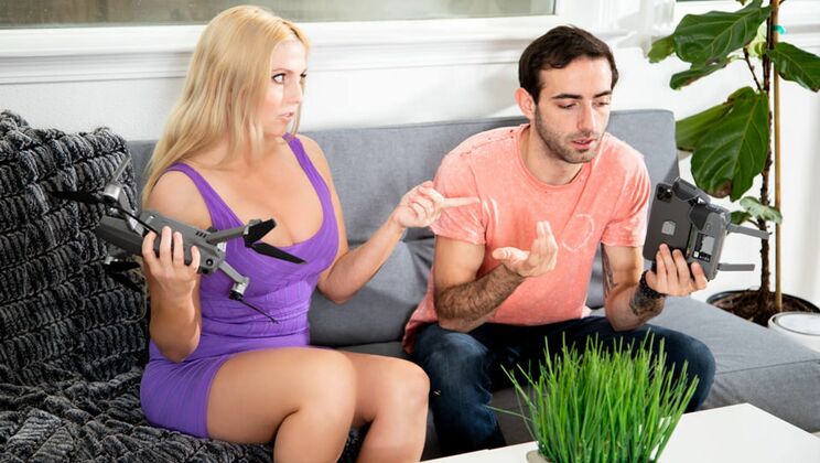 Pussy Licking and Blowjob with Christie Stevens