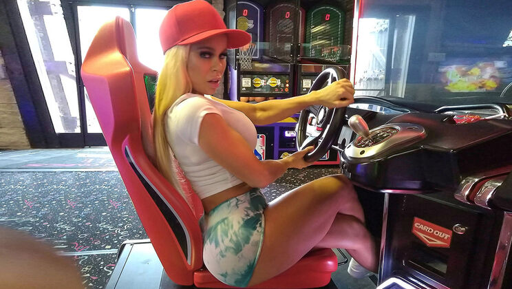 [MYLF] - Sam Shock Dominates MILF Nikki Delano’s Dirty Mind - Sam Shock - Nikki Delano