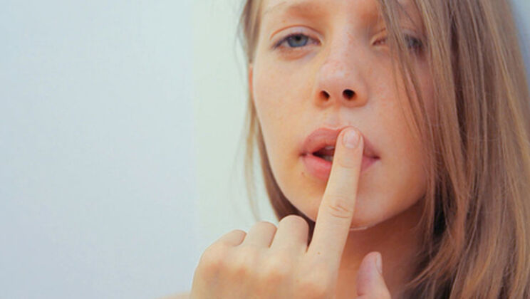 [WowGirls] - Lustful Solo Session with Gloria - Gloria