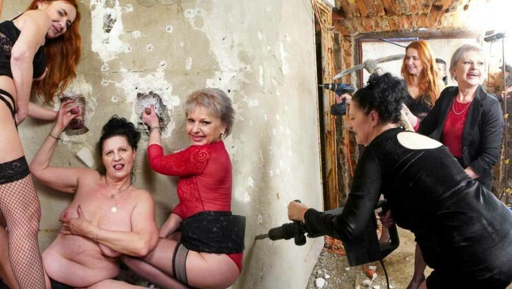 [GroupMams] - Lesbian Grannies Uninhibited - Bianca M - Lucca F - Anna K