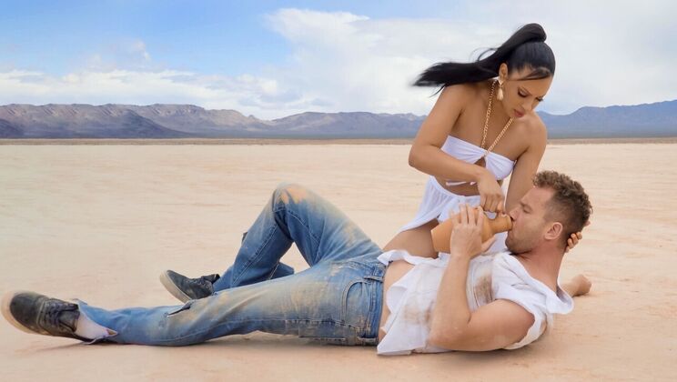 Reverse Cowgirl Action with Diamond Banks and Van Wylde