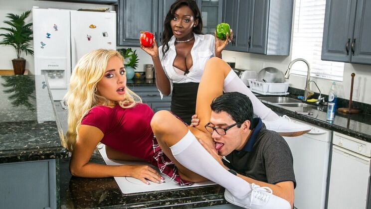 [Brazzers] - Naomi Woods Nanny Shenanigans