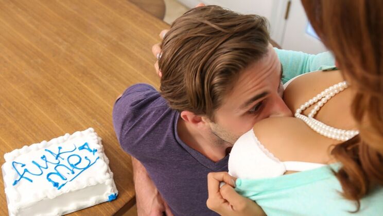 Titty Fuck and Blowjob for Mom's Bday