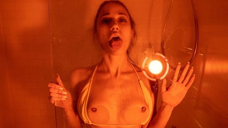 Facial Cumshot on Brunette Alex Coal