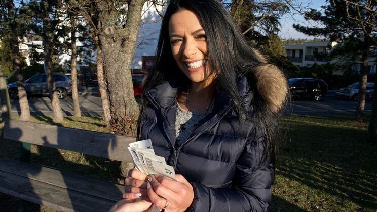 Blowjob and Cum on Pussy with Enhanced Body Babe