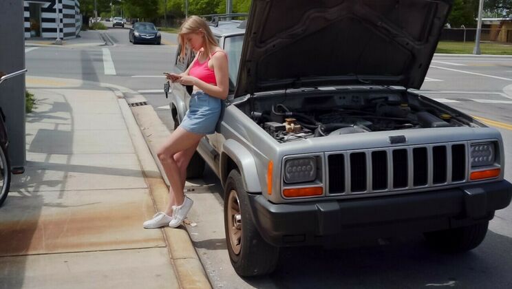 [StrandedTeens] - Reverse Cowgirl with Brick Danger