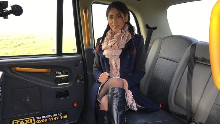 [FakeTaxi] - Sahara Knite's Natural Tits Bounce During Sex - John - Sahara Knite