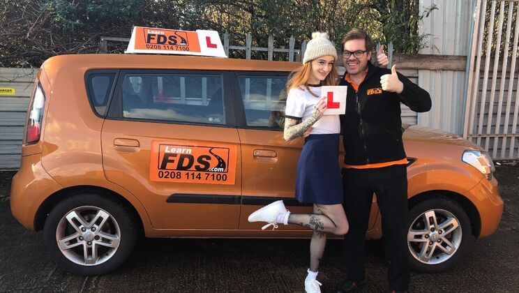 [FakeDrivingSchool] - Azura Alii Gets Spanked And Fucked In Car - Ryan Ryder - Azura Alii