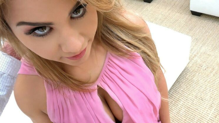  Homecoming Latina Amateur Girl