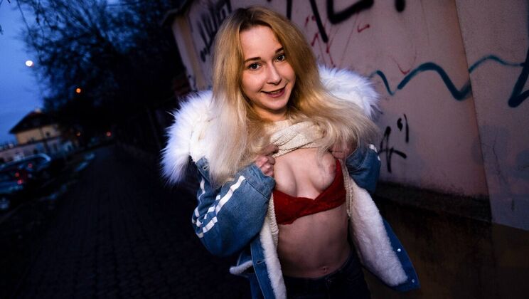 Fresh Blonde Facial Fuck