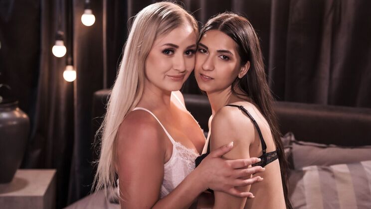 [Lesbea] - Lesbian Thong-clad Lovers - Cayla Lyons - Moona Snake