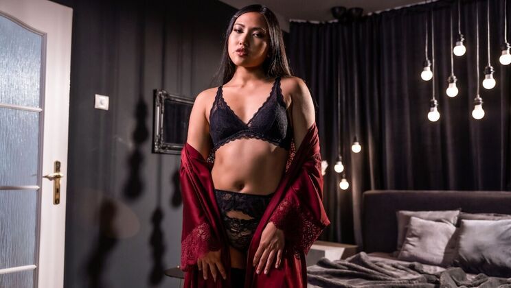 [DaneJones] - Seductive Asian in Stockings and High Heels - Max Dior - Mai Thai