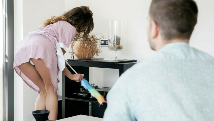 [LatinaSexTapes] - Cheating Husband's Gift from Penelope - Juan Lucho - Penelope Cross