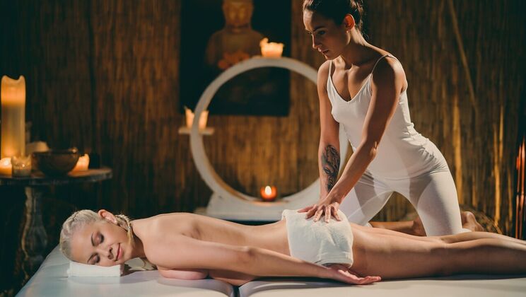 [MassageRooms] - Julia Parker and Lexi Dona in Erotic Massage - Julia Parker - Lexi Dona