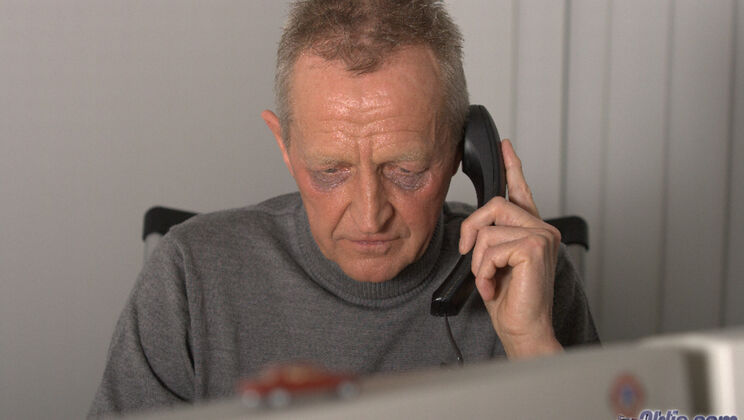 [Oldje] - Sunny Jay Seduces Older Doug - Doug - Sunny Jay