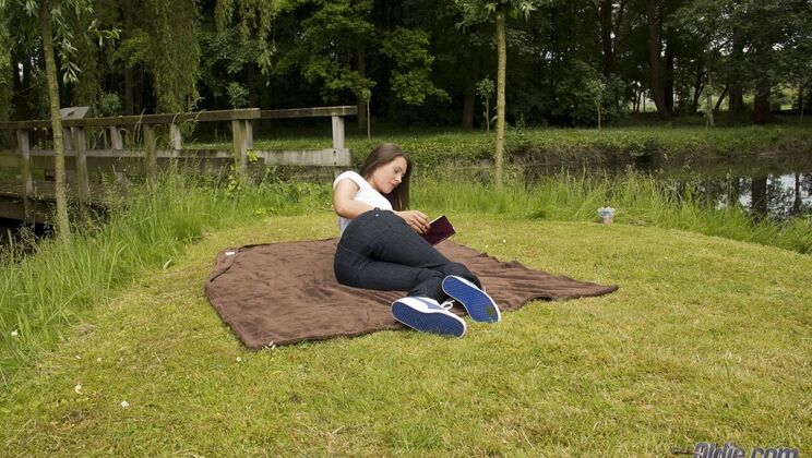 [Oldje] - Fuck Madam Outdoor Style - Hugo - Savanah Secret