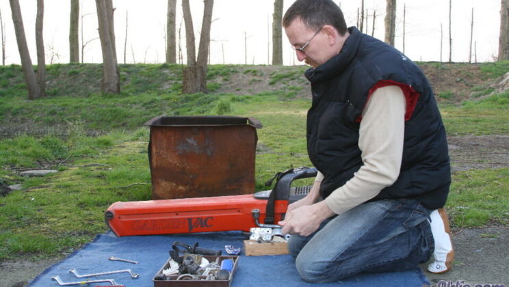 [Oldje] - Blonde Babe Loves Outdoor Fun