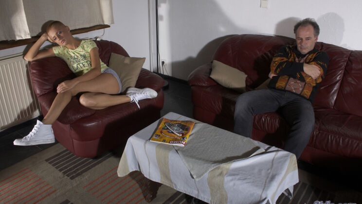 [Oldje] - Tattooed Petite Girl Kisses and Fucks - CJ - Erick