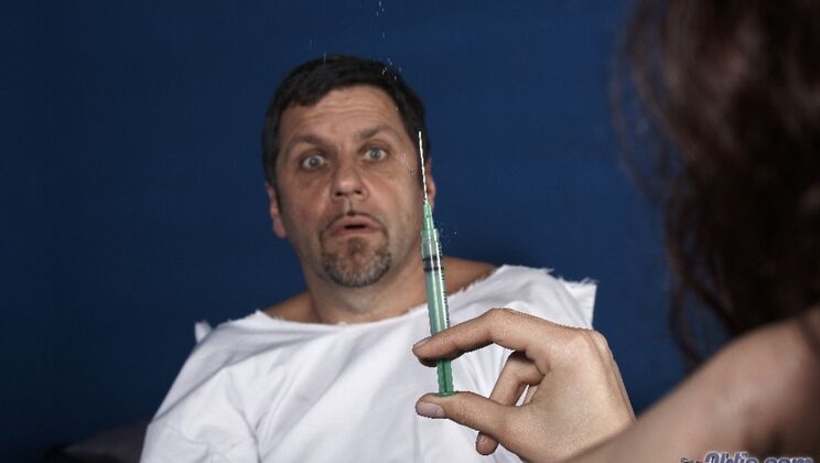 [Oldje] - Surprise Blowjob for Phillipe - Leanna Sweet - Phillipe